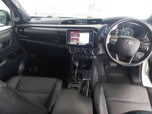 Toyota Hilux 2.8GD-6 Xtra cab Legend auto - Image 6