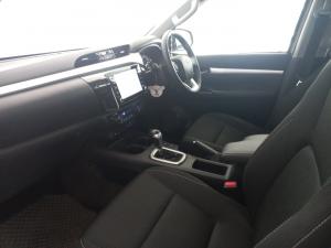 Toyota Hilux 2.8GD-6 double cab 4x4 Raider auto - Image 7