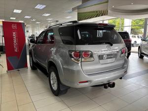 Toyota Fortuner 2.5D-4D auto - Image 10