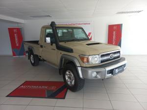 Toyota Land Cruiser 79 4.5D-4D LX V8 single cab - Image 1