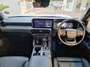 Toyota Land Cruiser Prado 2.8GD VX-R - Image 6