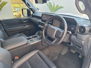 Toyota Land Cruiser Prado 2.8GD VX-R - Image 7