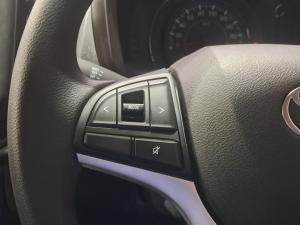 Toyota Vitz 1.0 - Image 9