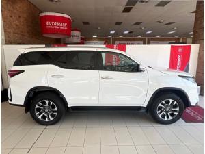 Toyota Fortuner 2.4GD-6 auto - Image 3