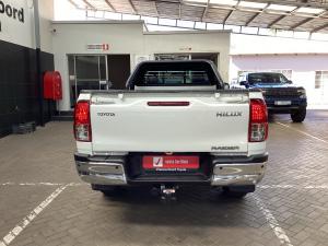 Toyota Hilux 2.4GD-6 single cab Raider manual - Image 5