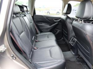 Subaru Forester 2.0i L ES - Image 17
