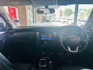 Toyota Fortuner 2.4GD-6 4x4 - Image 6