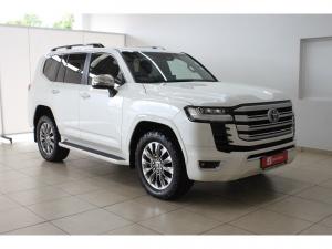 Toyota Land Cruiser 300 3.3D ZX - Image 1