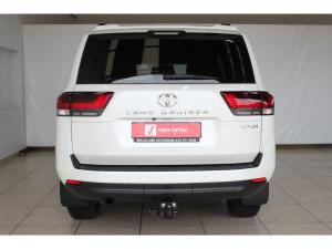 Toyota Land Cruiser 300 3.3D GX-R - Image 5