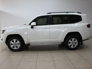 Toyota Land Cruiser 300 3.3D GX-R - Image 25