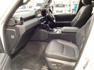 Toyota Land Cruiser Prado 2.8GD VX-R - Image 7