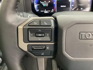 Toyota Land Cruiser Prado 2.8GD VX-R - Image 9