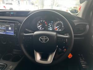 Toyota Hilux 2.4GD-6 double cab 4x4 Raider auto - Image 8