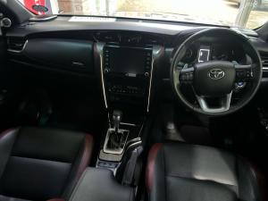 Toyota Fortuner 2.8GD-6 48V VX - Image 6