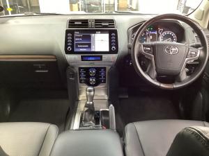 Toyota Land Cruiser Prado 2.8GD VX-L - Image 6