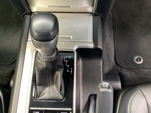 Toyota Land Cruiser Prado 2.8GD VX-L - Image 12