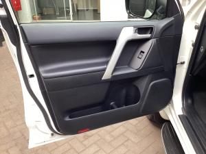 Toyota Land Cruiser Prado 2.8GD VX-L - Image 25
