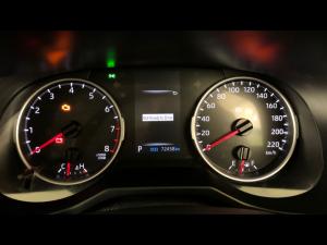 Toyota RAV4 2.0 GX auto - Image 9