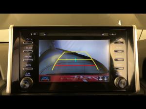 Toyota RAV4 2.0 GX auto - Image 32