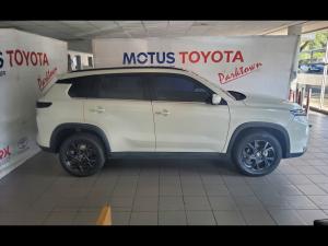 Toyota Urban Cruiser 1.5 XR manual - Image 3