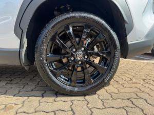 Toyota Corolla Cross 1.8 GR-Sport - Image 18