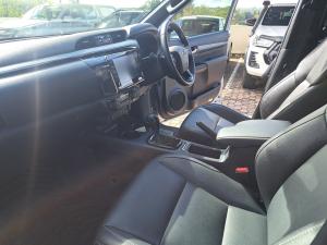Toyota Hilux 2.8GD-6 double cab Legend 55 - Image 7