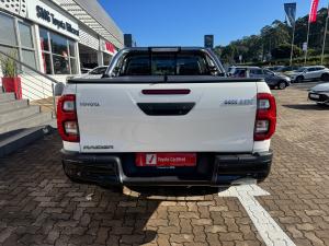 Toyota Hilux 2.8GD-6 48V double cab Raider - Image 5