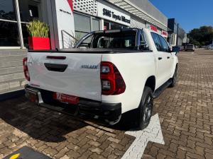 Toyota Hilux 2.8GD-6 48V double cab Raider - Image 2