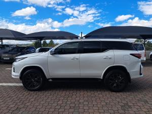 Toyota Fortuner 2.8GD-6 4x4 GR-Sport - Image 21