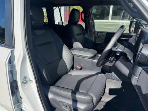 Toyota Land Cruiser Prado 2.8GD VX-L - Image 15