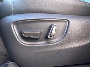 Toyota Land Cruiser Prado 2.8GD VX-L - Image 17