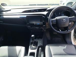 Toyota Hilux 2.8GD-6 double cab Legend auto - Image 6