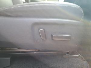 Toyota Hilux 2.8GD-6 double cab Legend auto - Image 17