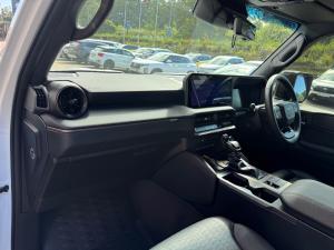 Toyota Land Cruiser Prado 2.8GD VX-R - Image 7