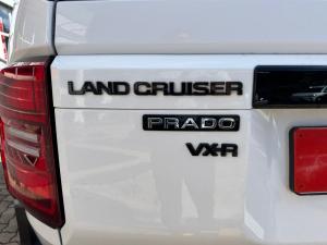 Toyota Land Cruiser Prado 2.8GD VX-R - Image 27