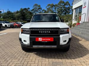 Toyota Land Cruiser Prado 2.8GD VX-R - Image 4