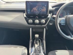 Toyota Corolla Cross 1.8 Xi - Image 13