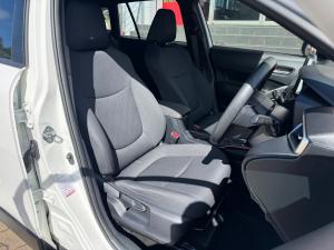 Toyota Corolla Cross 1.8 Xi - Image 15