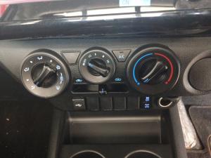 Toyota Hilux 2.4 GD-6 RB Raider automaticS/C - Image 14