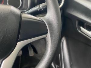 Toyota Vitz 1.0 XR AMT - Image 10