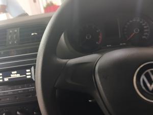 Volkswagen Polo Vivo 1.4 Trendline - Image 10