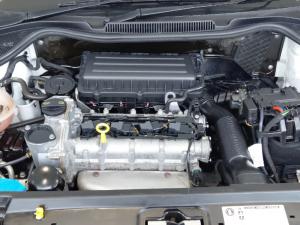 Volkswagen Polo Vivo 1.4 Trendline - Image 10