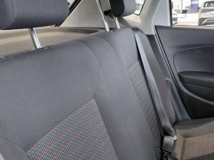 Volkswagen Polo Vivo 1.4 Trendline - Image 15