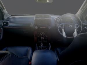 Toyota Prado VX 3.0 TDi automatic - Image 6