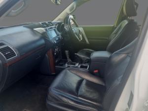Toyota Prado VX 3.0 TDi automatic - Image 7