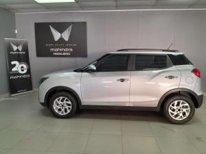 Mahindra XUV300 1.2T - Image 3