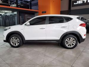 Hyundai Tucson 2.0 Premium automatic - Image 10
