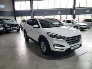 Hyundai Tucson 2.0 Premium automatic - Image 4