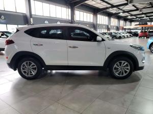 Hyundai Tucson 2.0 Premium automatic - Image 5