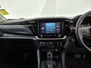 Isuzu mu-X 1.9TD LS - Image 13